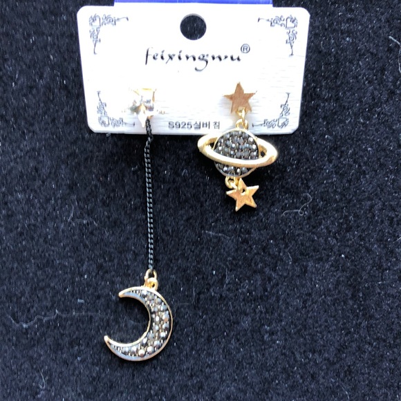 Jewelry - CELESTIAL EARRINGS